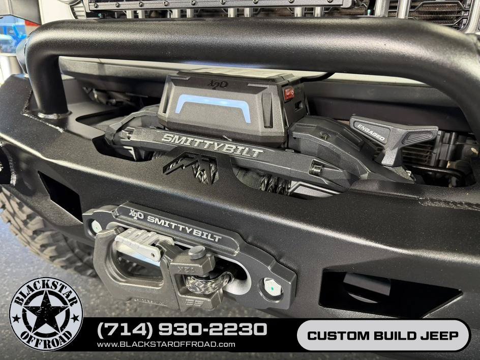 Used 2025 Jeep Wrangler Unlimited Rubicon AWD/4WD image 6