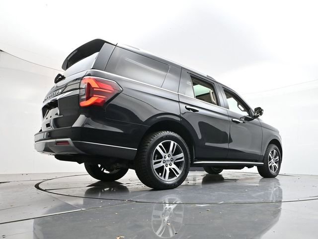 Used 2022 Ford Expedition Limited image 35