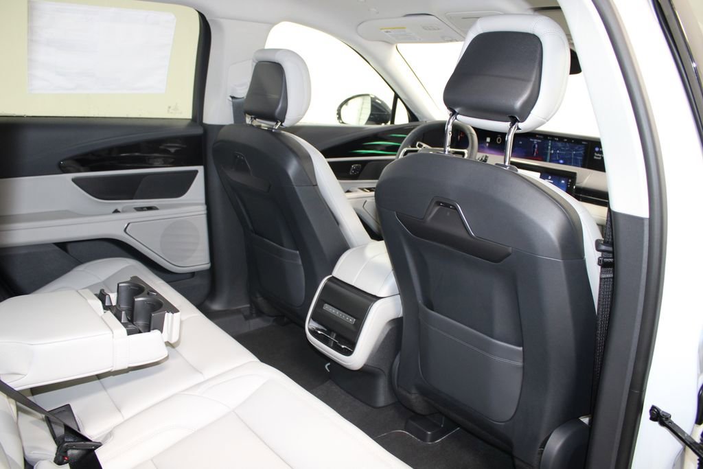 New 2026 Lincoln Nautilus Premier image 31