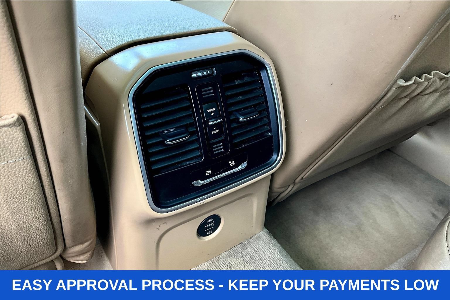 Used 2017 Porsche Macan AWD/4WD image 12