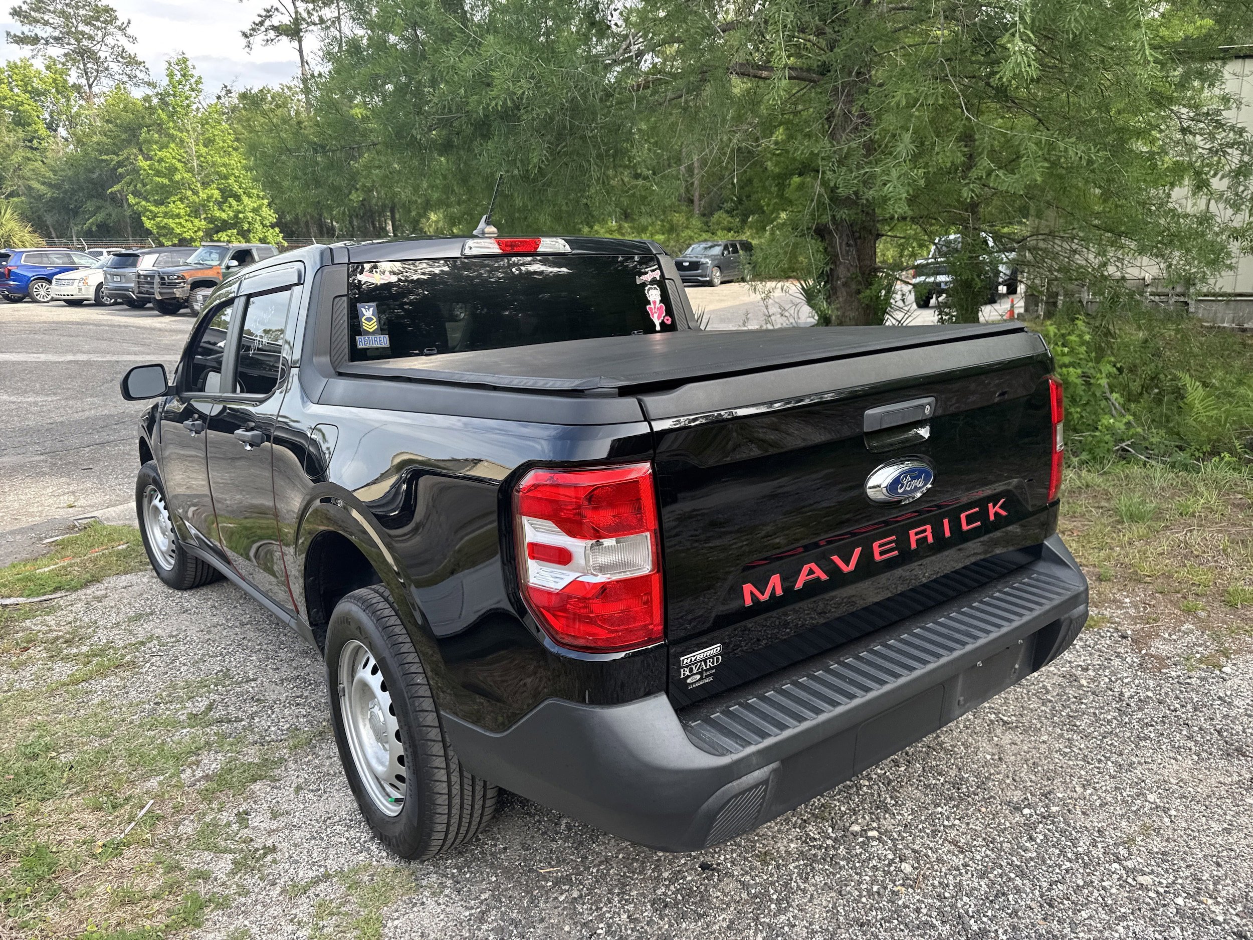 Used 2022 Ford Maverick XL FWD image 4