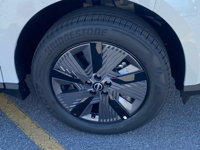 New 2025 Nissan Murano SL AWD/4WD image 11