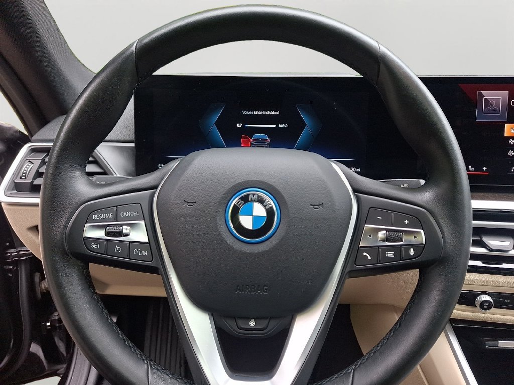 Certified 2024 BMW i4 eDrive40 w/ Premium Package RWD image 21