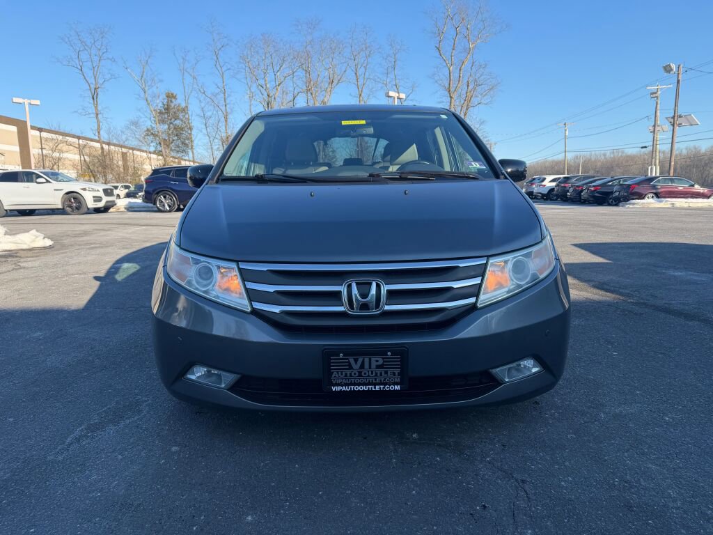 Used 2013 Honda Odyssey Touring Elite image 2