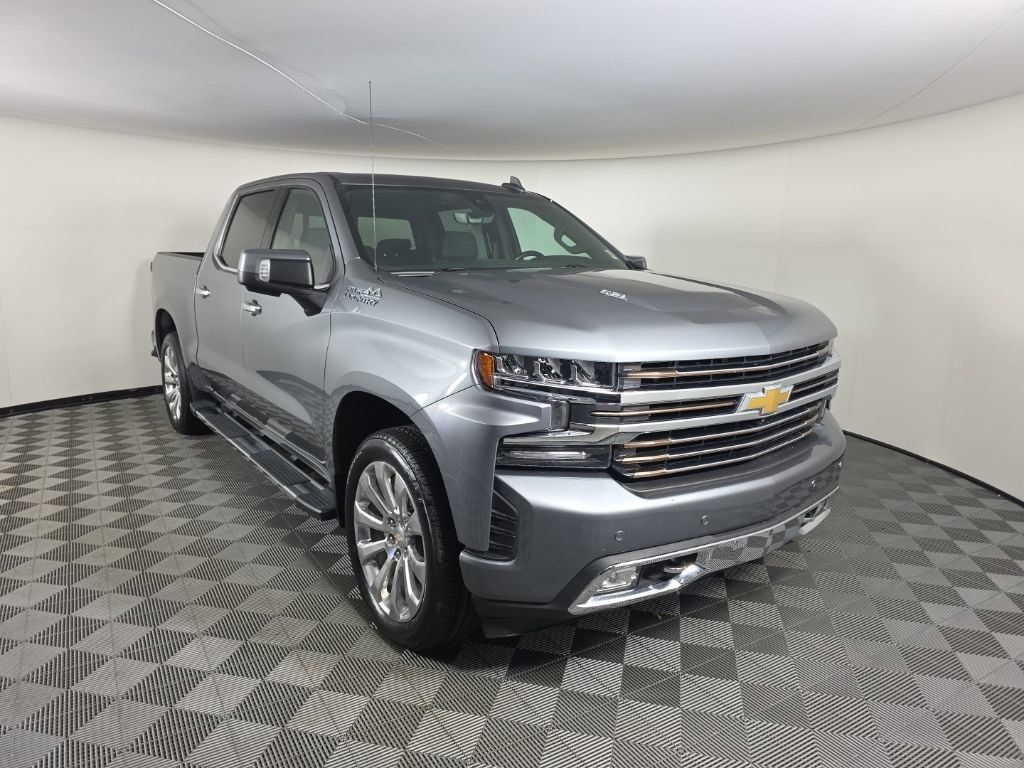 Used 2021 Chevrolet Silverado 1500 High Country w/ Technology Package AWD/4WD image 7