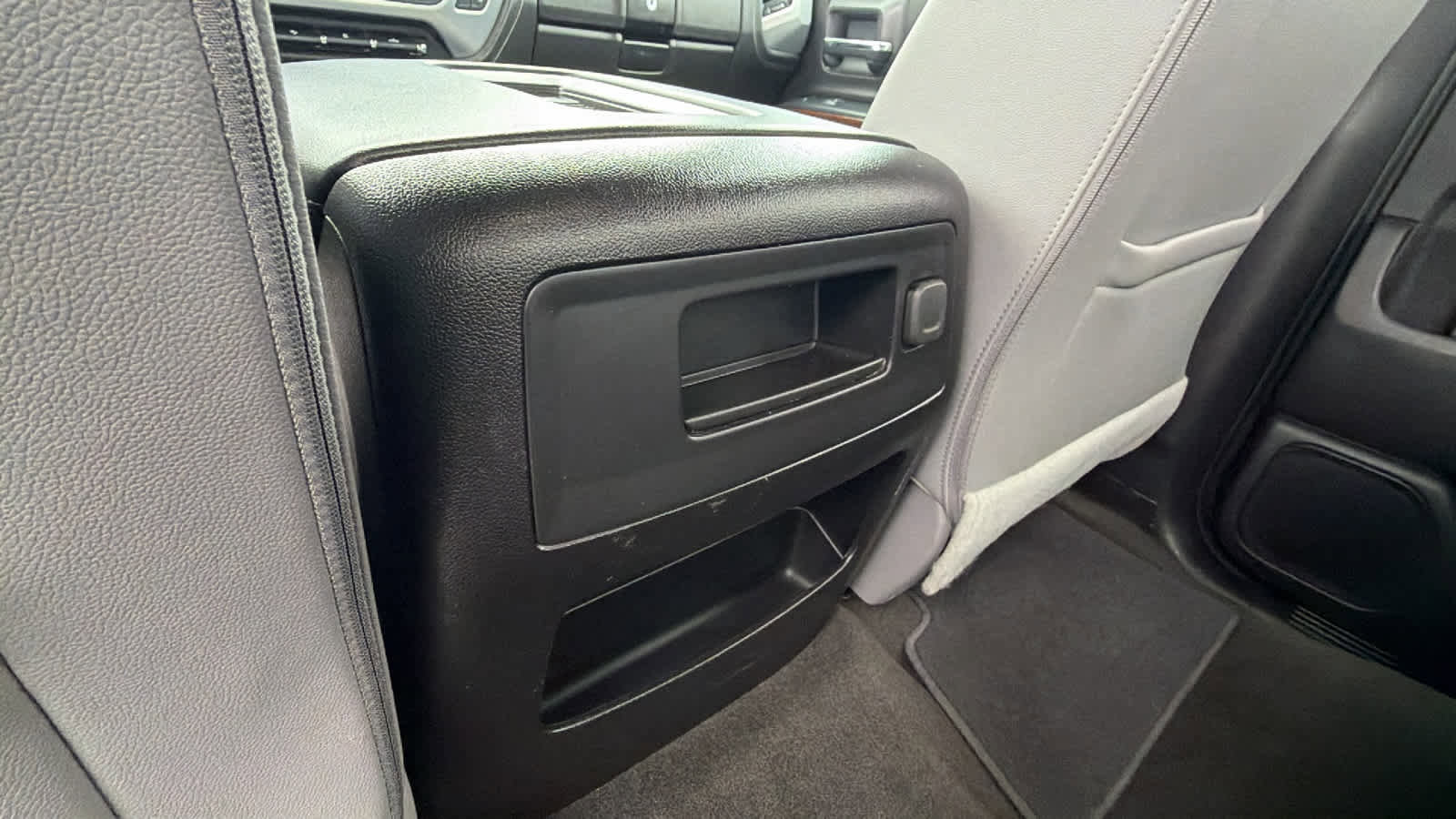 Used 2018 GMC Sierra 2500 SLT image 25