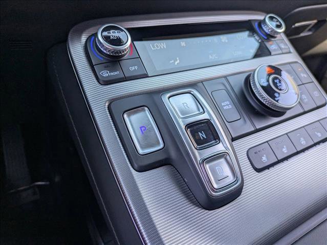 Used 2024 Hyundai Palisade Calligraphy image 11