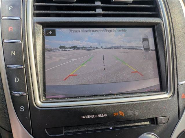 Used 2017 Lincoln MKX Select w/ Select Plus Package FWD image 13