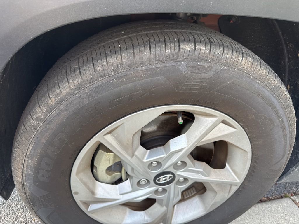 Used 2024 Hyundai Tucson SE image 5