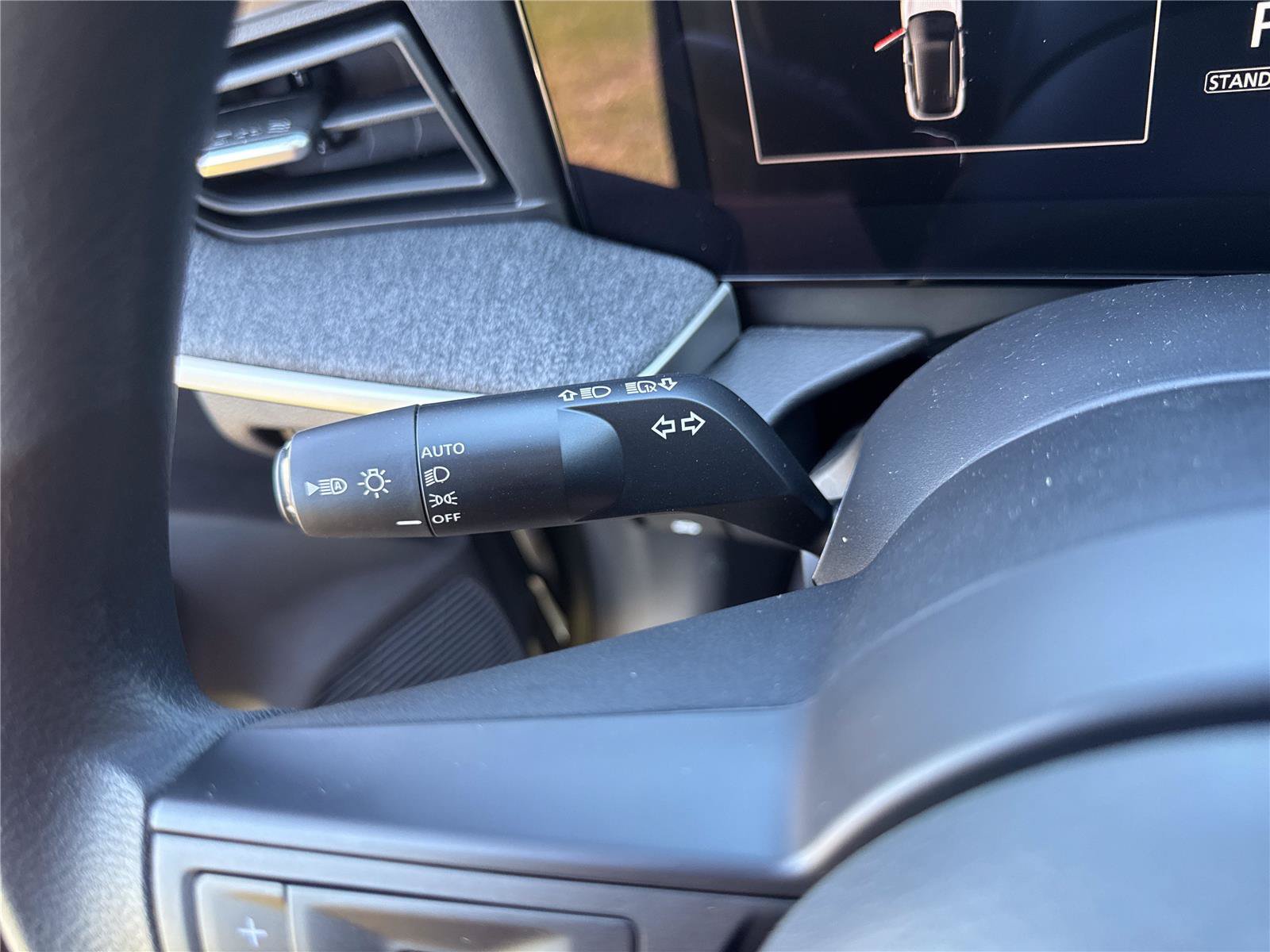 New 2026 Nissan Kicks SV w/ Interior Electronics Package FWD image 20