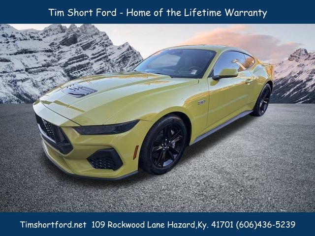 Used 2025 Ford Mustang GT image 3