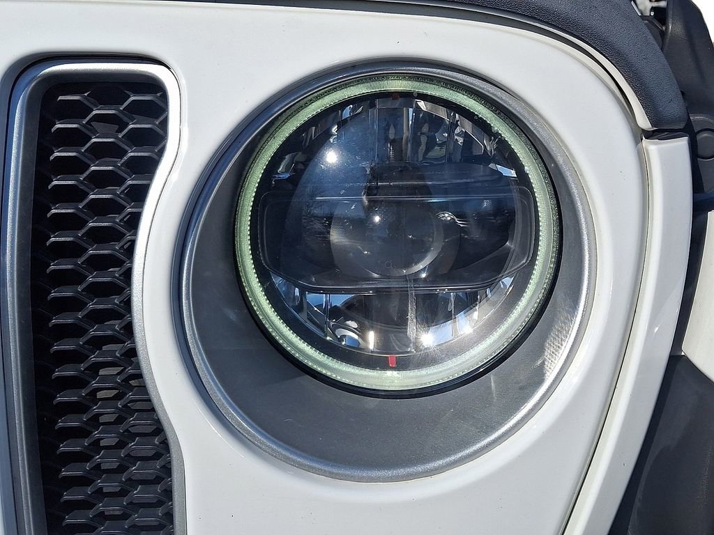 Used 2023 Jeep Wrangler Sahara w/ LED Lighting Group image 10