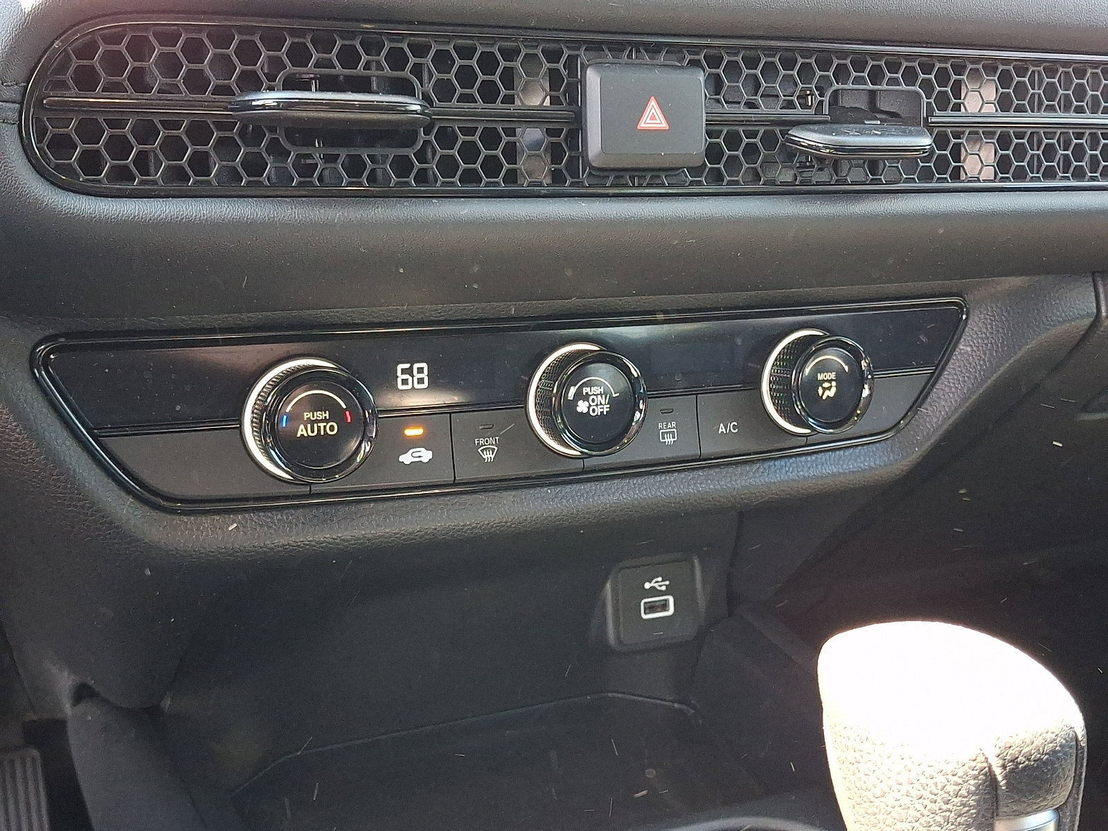 Used 2023 Honda HR-V LX image 16