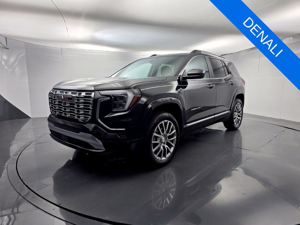 Used 2026 GMC Terrain Denali AWD/4WD image 8