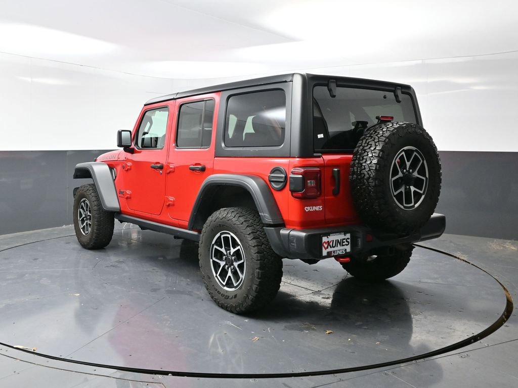 Used 2024 Jeep Wrangler Unlimited Rubicon image 12