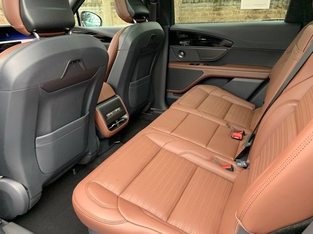 New 2026 Lincoln Nautilus Reserve w/ Jet Appearance Package AWD/4WD image 18