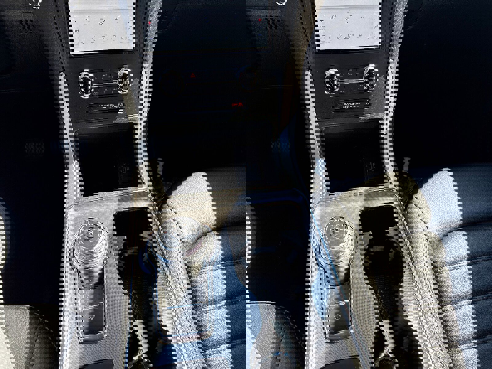 Used 2022 Ford Edge SEL image 20