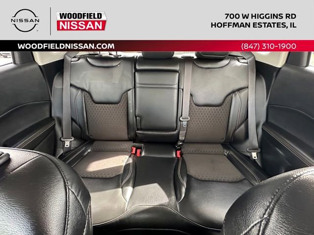 Used 2017 Jeep Compass Latitude w/ Popular Equipment Group image 30