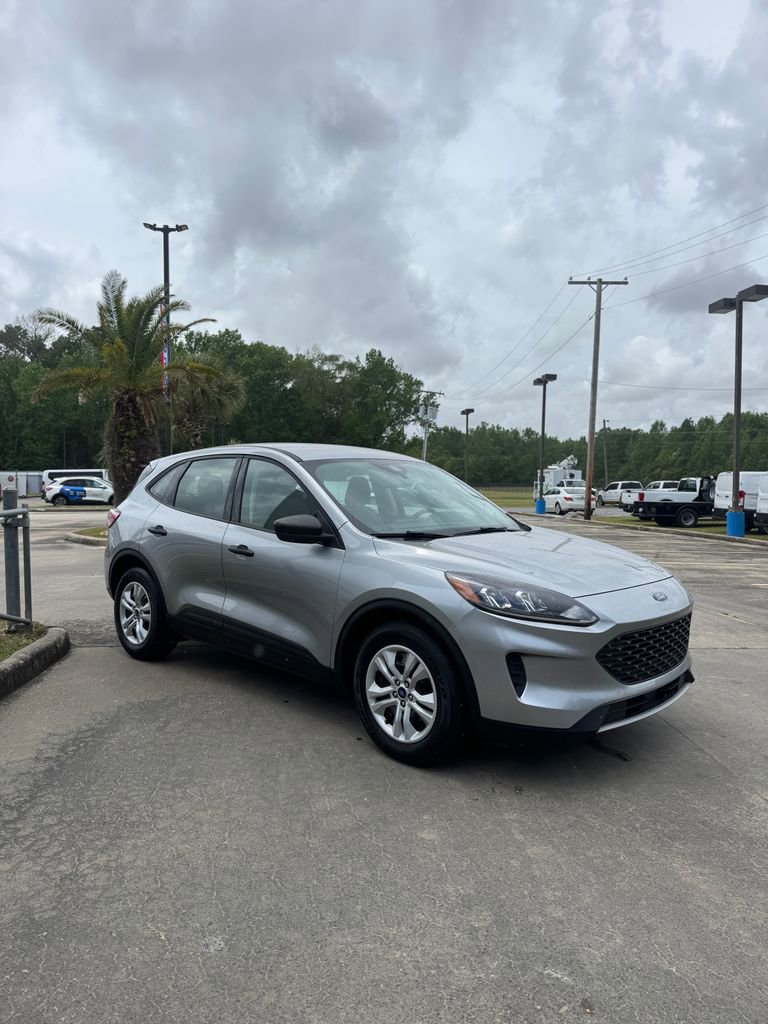 Used 2021 Ford Escape S image 4