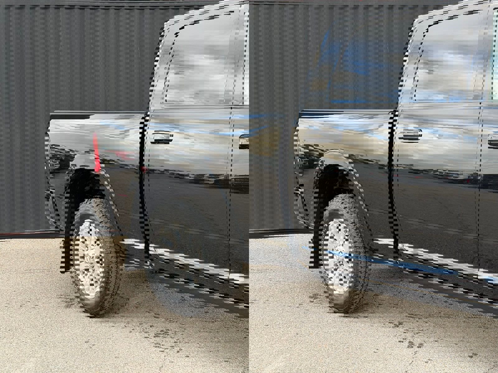 Used 2020 RAM 3500 Laramie AWD/4WD image 5