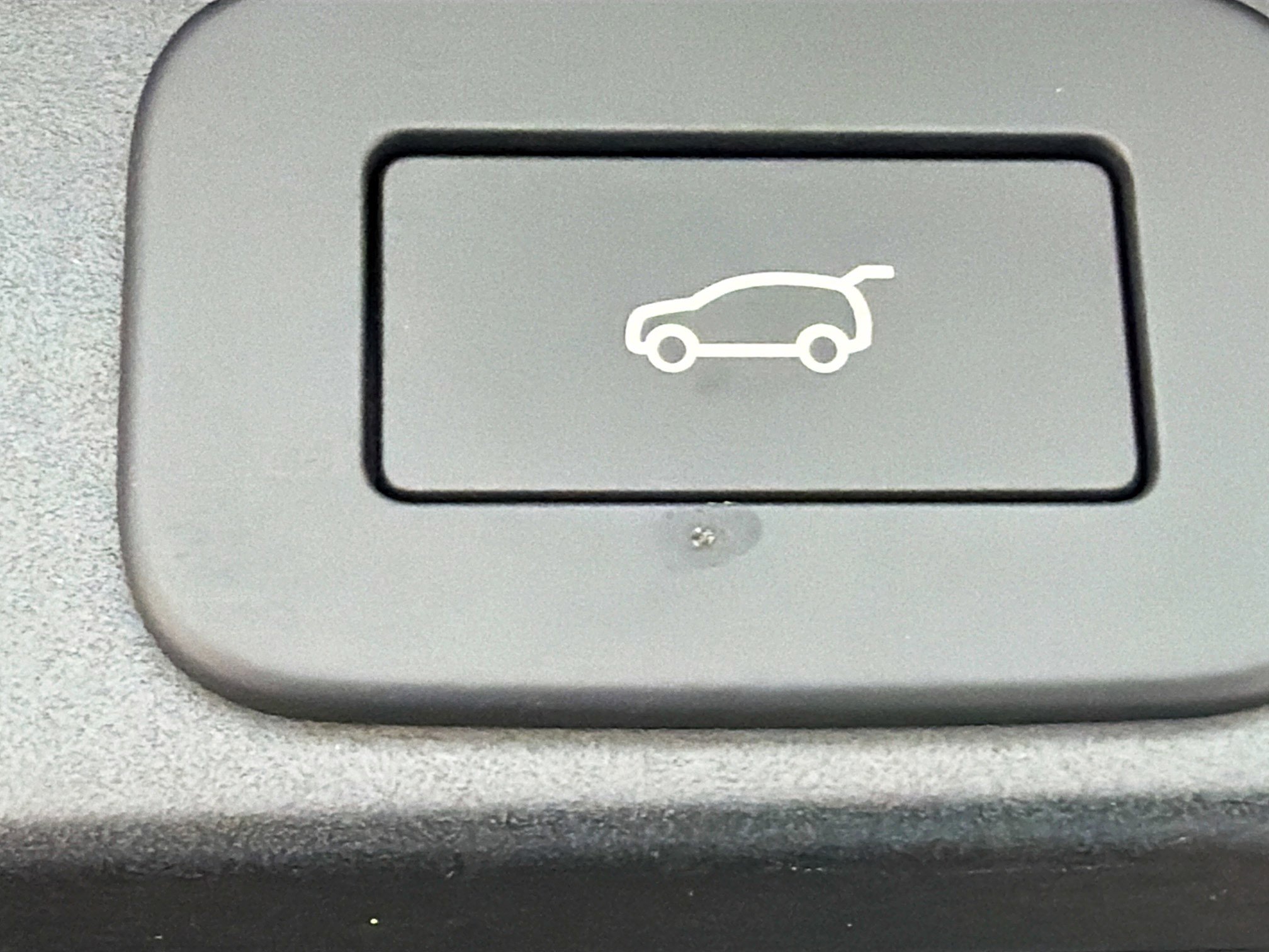 New 2026 Land Rover Range Rover Long Wheel Base SV image 13