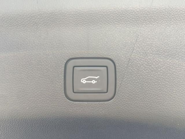 Certified 2024 Cadillac Escalade Sport Platinum AWD/4WD image 20