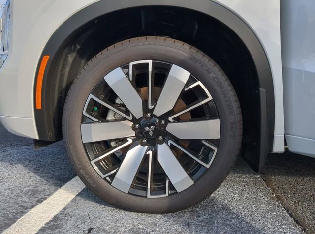 New 2026 Mitsubishi Outlander SEL FWD image 38