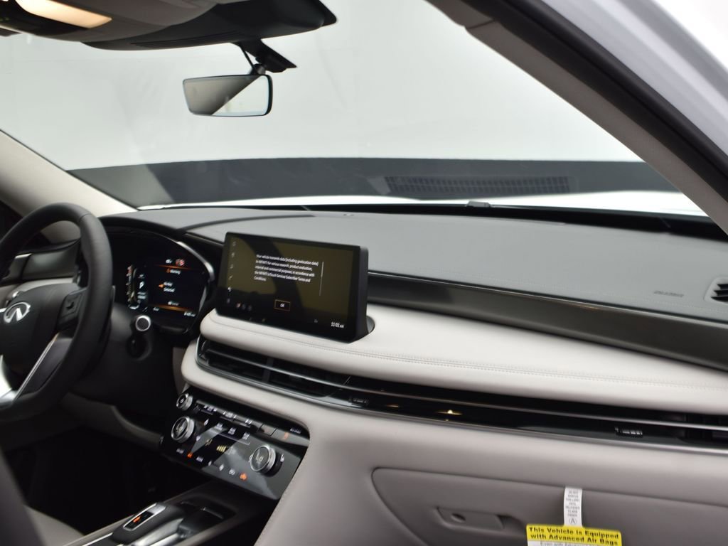 Used 2026 INFINITI QX60 Pure w/ Cargo Package image 23