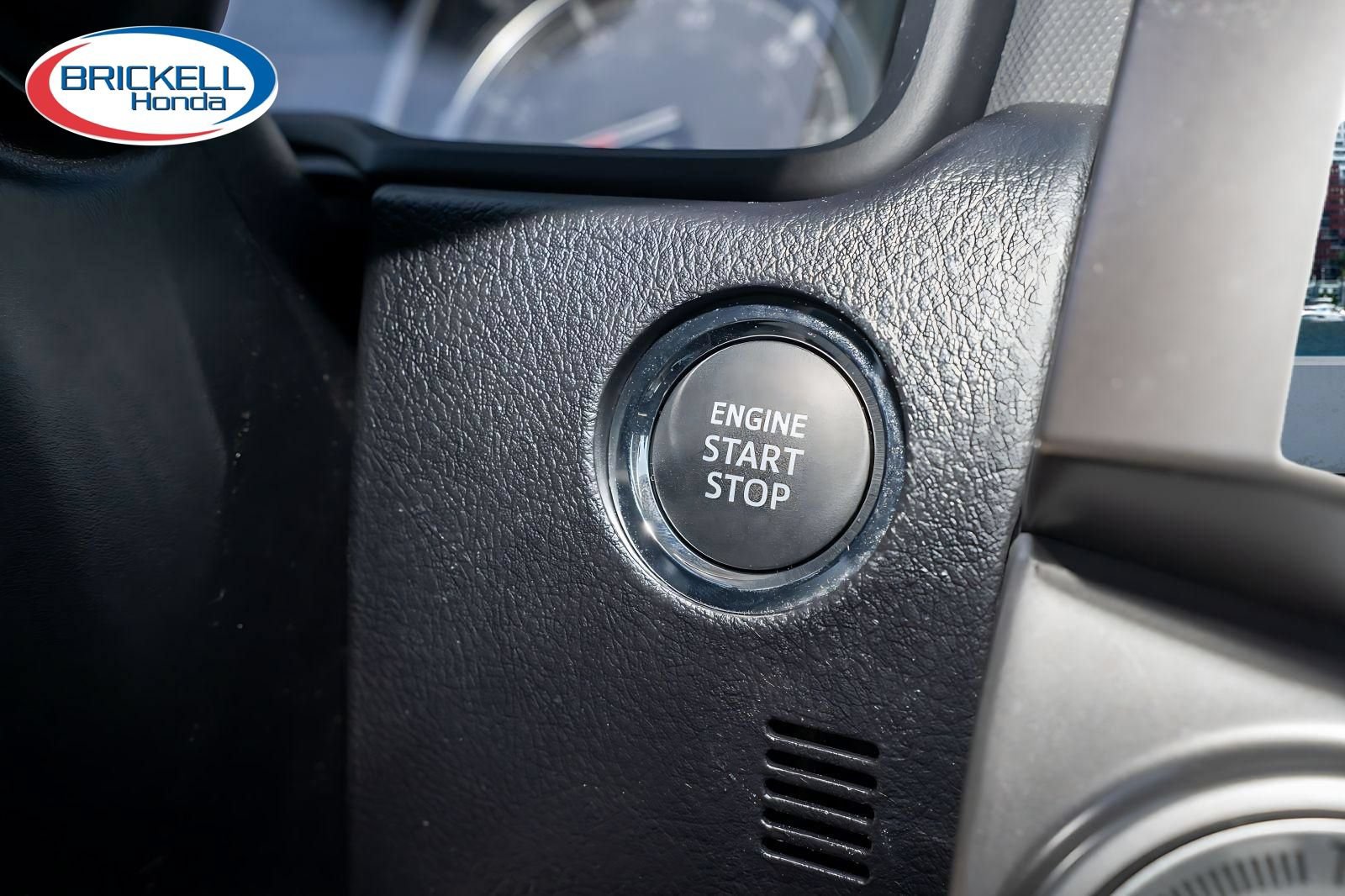 Used 2024 Toyota 4Runner Limited AWD/4WD image 31