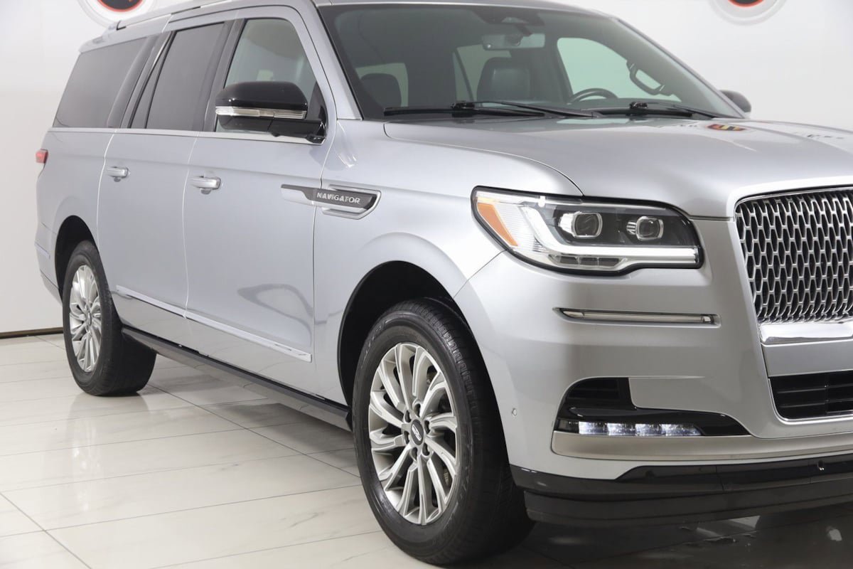 Used 2024 Lincoln Navigator L 4WD image 42