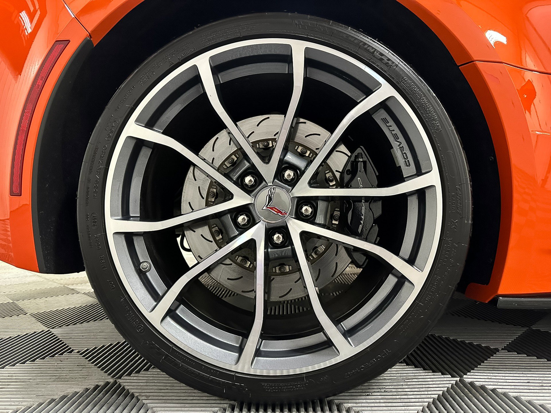 Used 2018 Chevrolet Corvette Grand Sport image 18