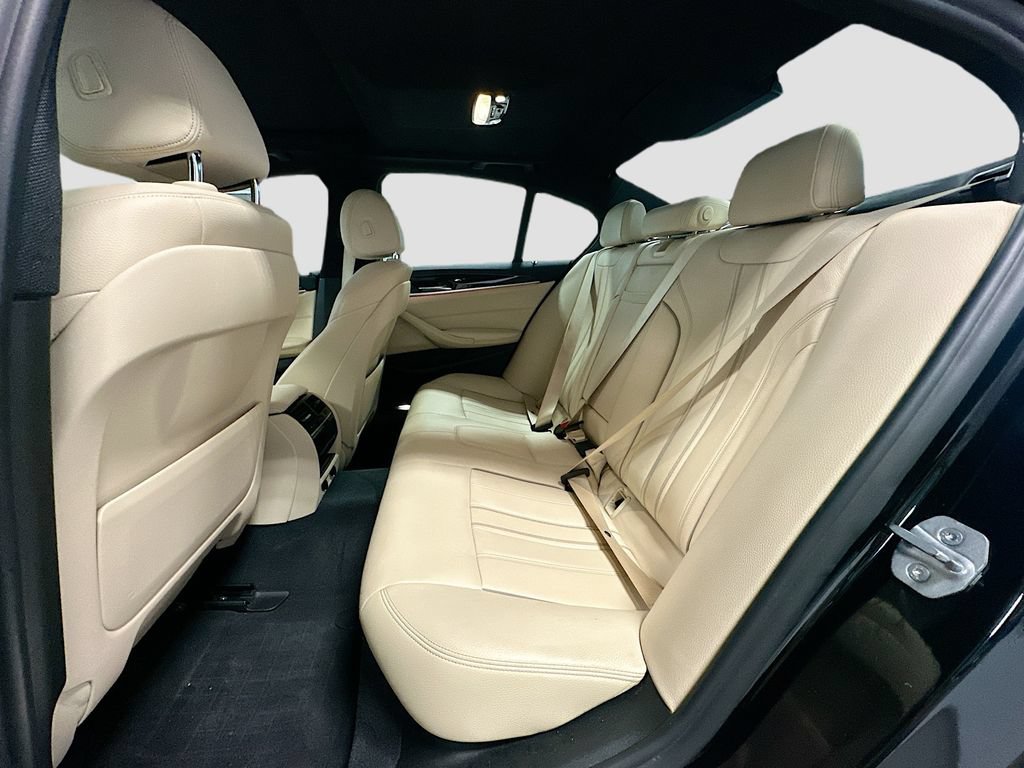 Used 2018 BMW 530i xDrive w/ Premium Package AWD/4WD image 26