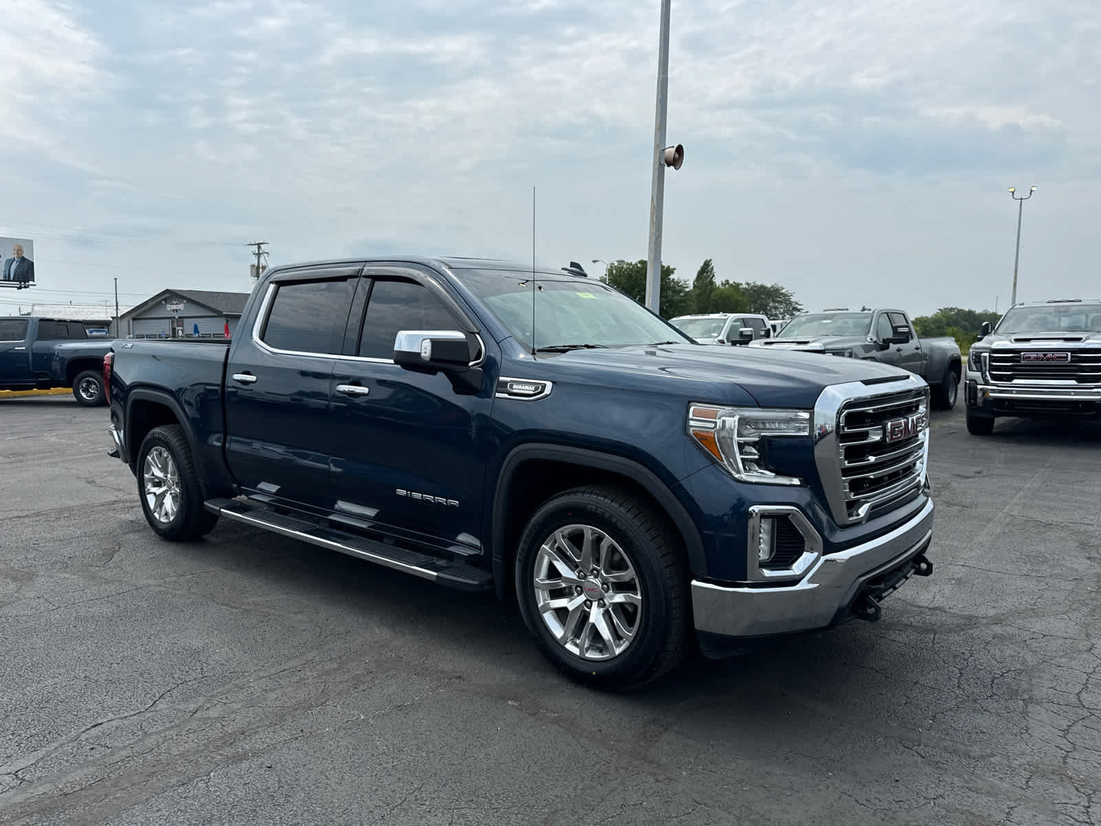 Certified 2021 GMC Sierra 1500 SLT w/ SLT Premium Package AWD/4WD image 7