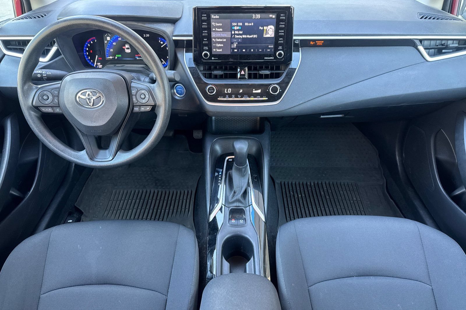 Used 2022 Toyota Corolla LE FWD image 16