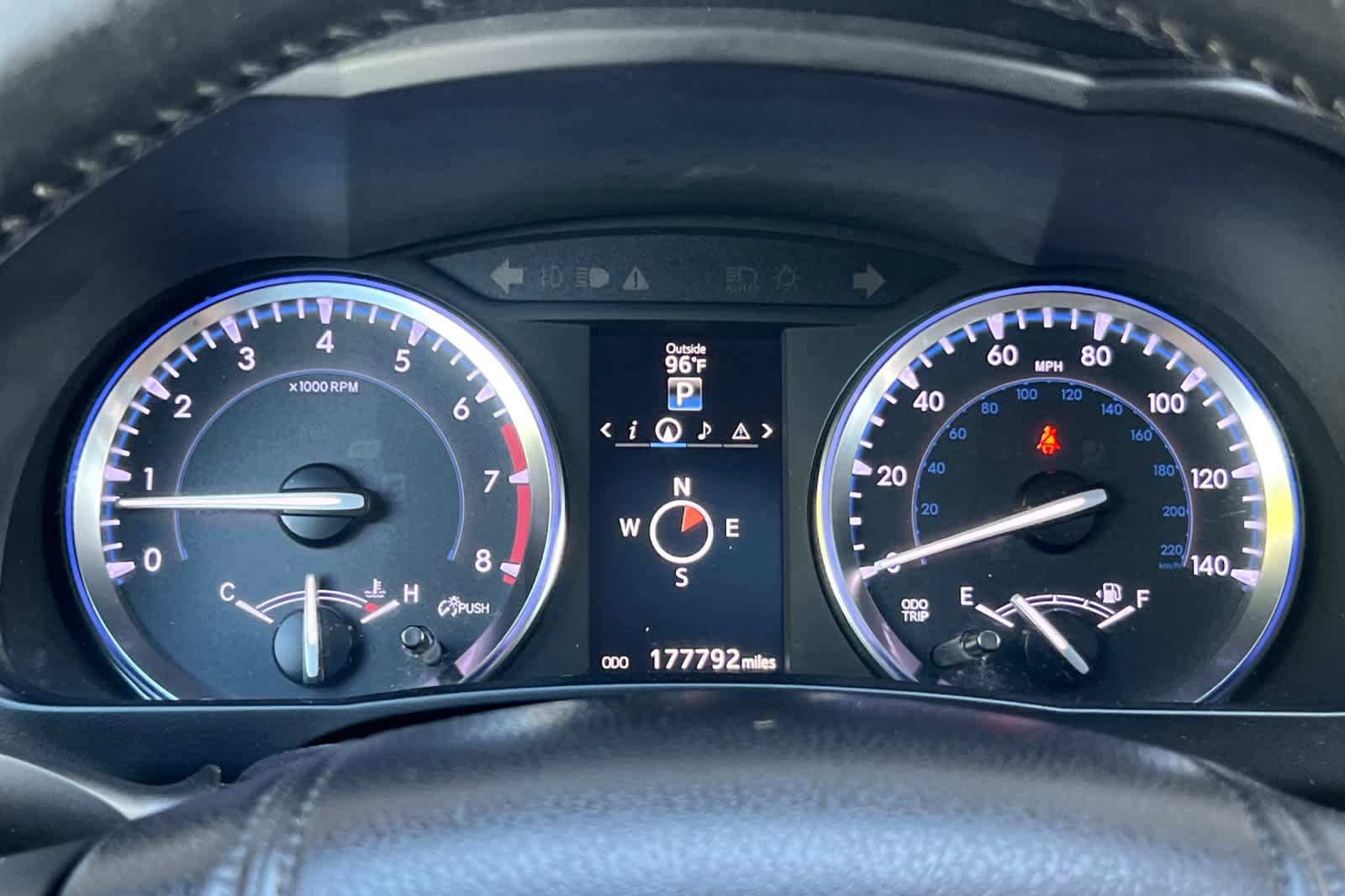 Used 2014 Toyota Highlander XLE FWD image 30