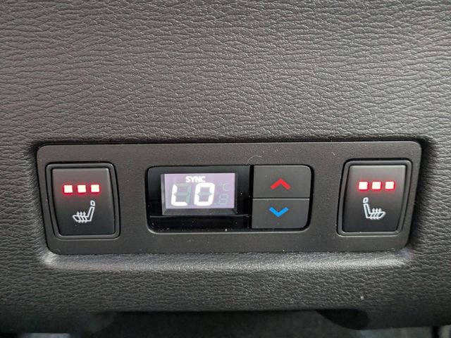 New 2026 Mitsubishi Outlander SEL Black Edition FWD image 16