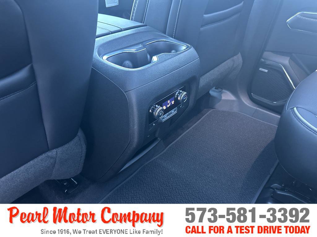 New 2026 GMC Acadia Denali w/ Super Cruise Package image 23
