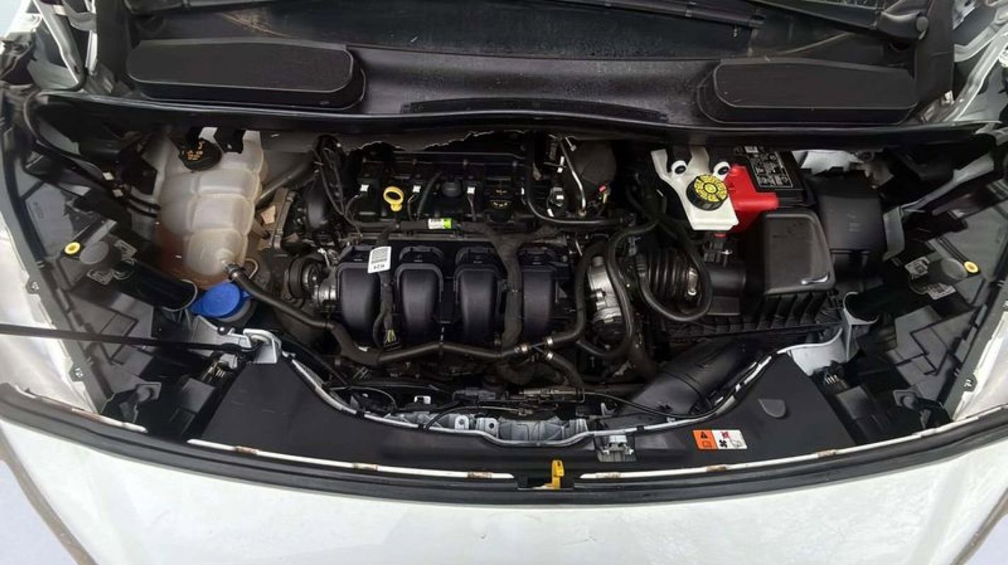 Used 2023 Ford Transit Connect XLT image 21