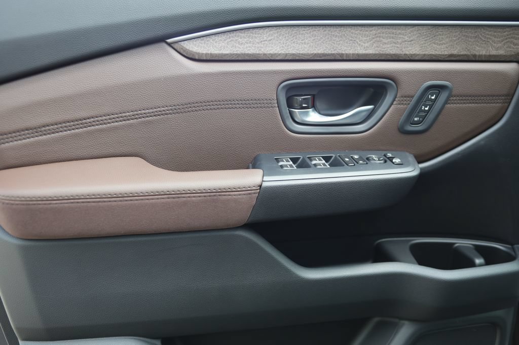 New 2026 Honda Pilot Elite image 10