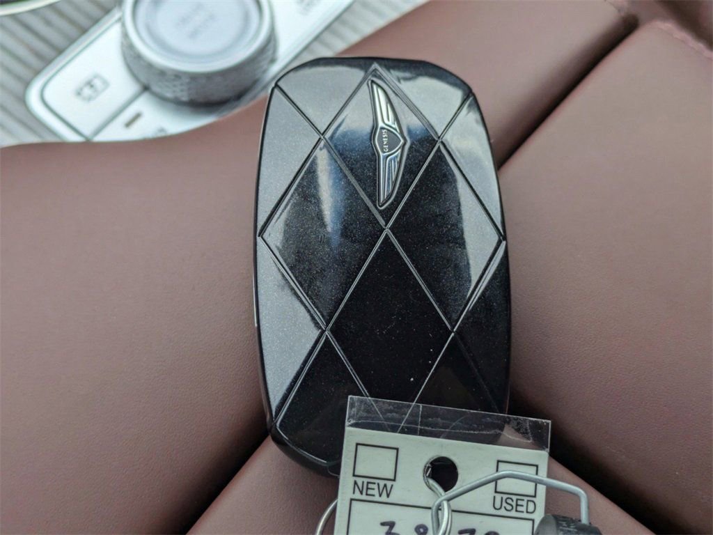 New 2025 Genesis GV80 3.5T Prestige image 32