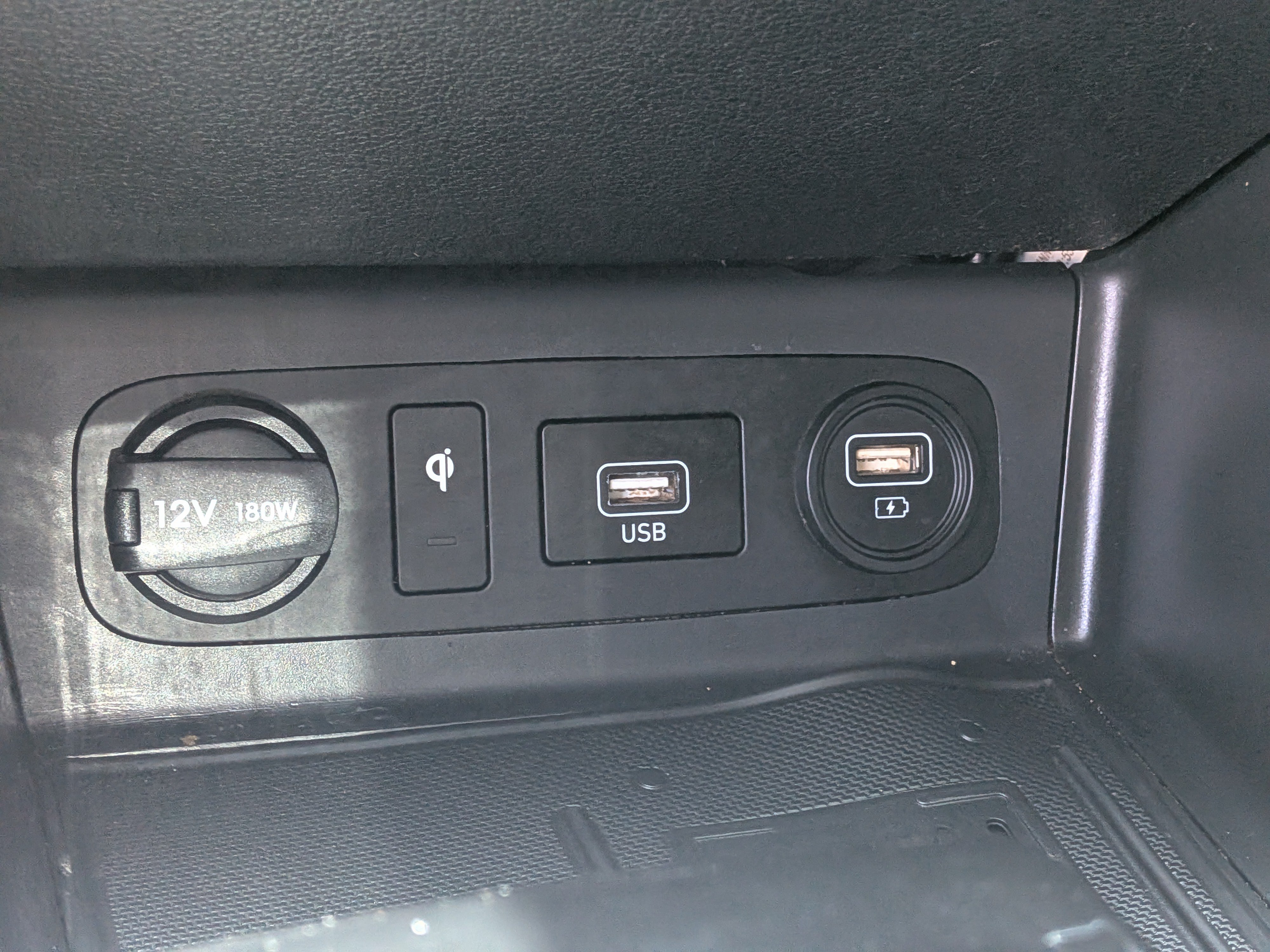 Used 2022 Hyundai Sonata Limited FWD image 29