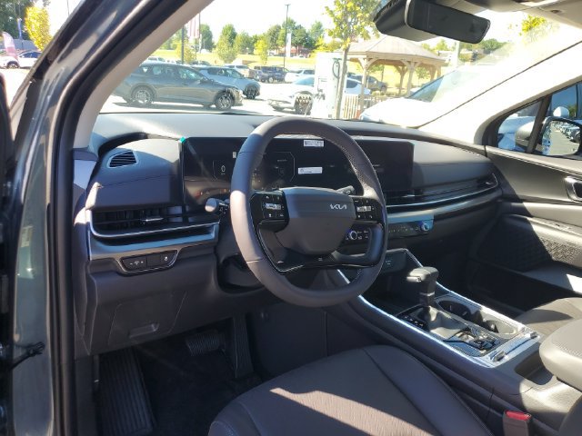 New 2027 Kia Carnival SX FWD image 23