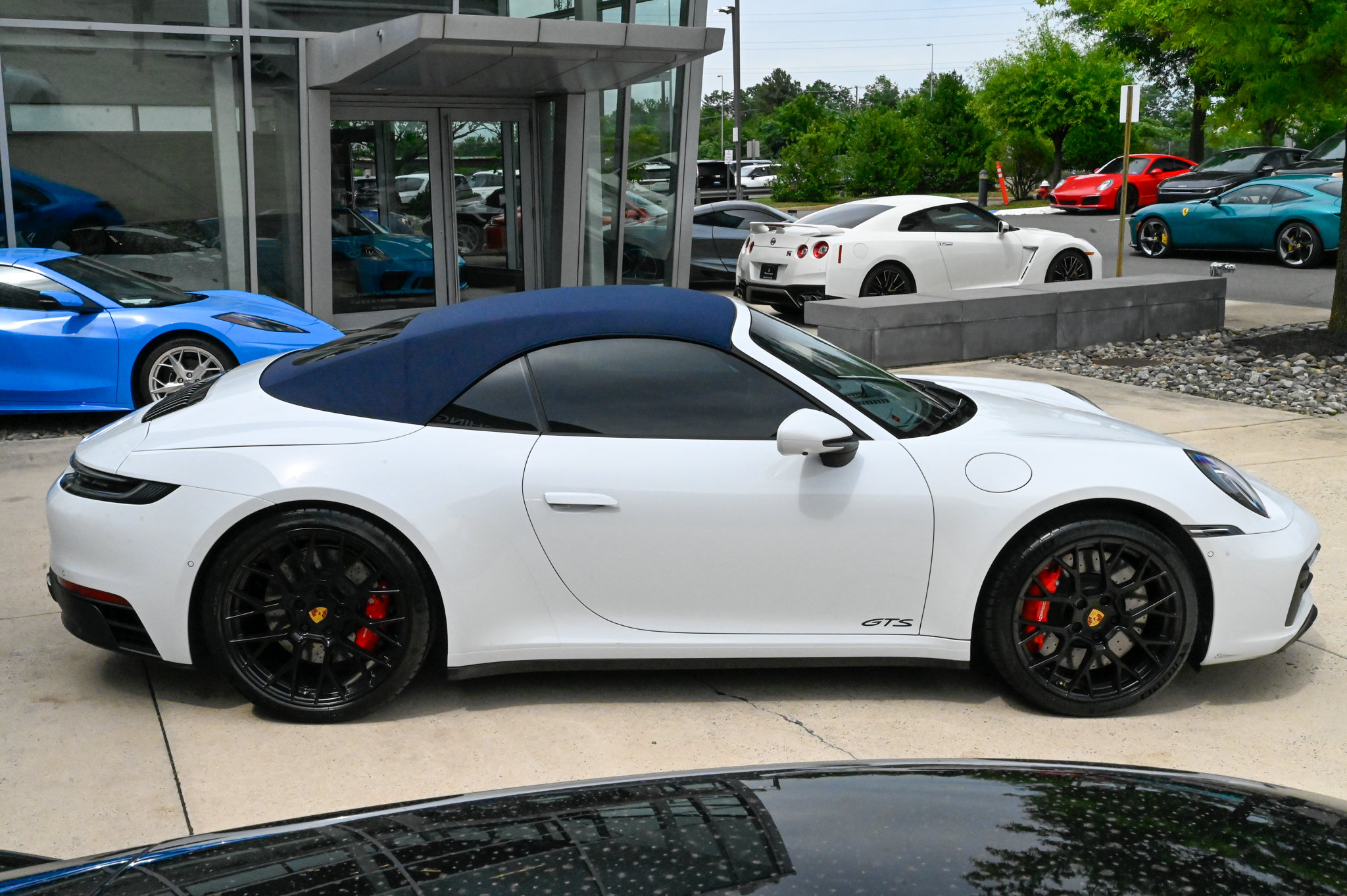 Used 2023 Porsche 911 Carrera 4 GTS AWD/4WD image 4
