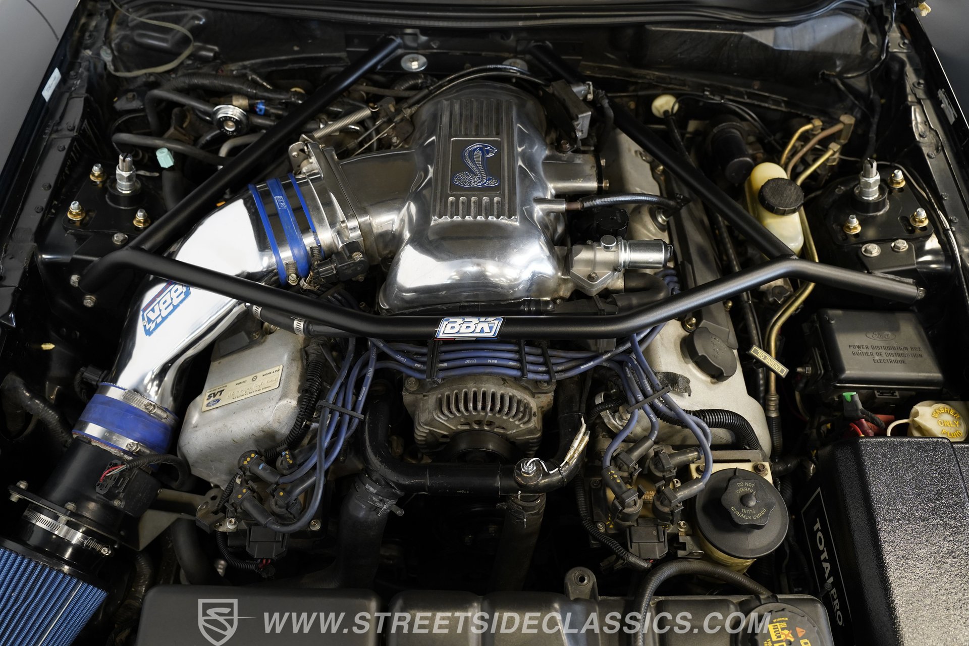 Used 1996 Ford Mustang Cobra RWD image 4