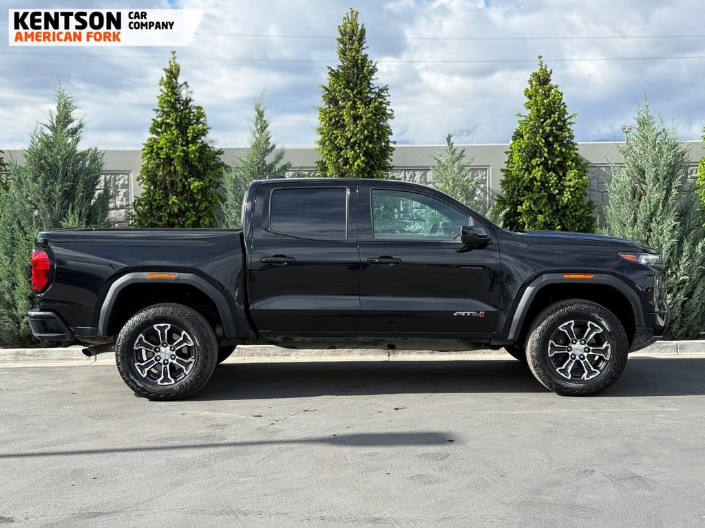Used 2023 GMC Canyon AT4 w/ AT4 Premium Package AWD/4WD image 9
