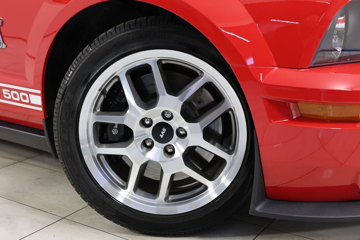 Used 2007 Ford Mustang Shelby GT500 RWD image 10