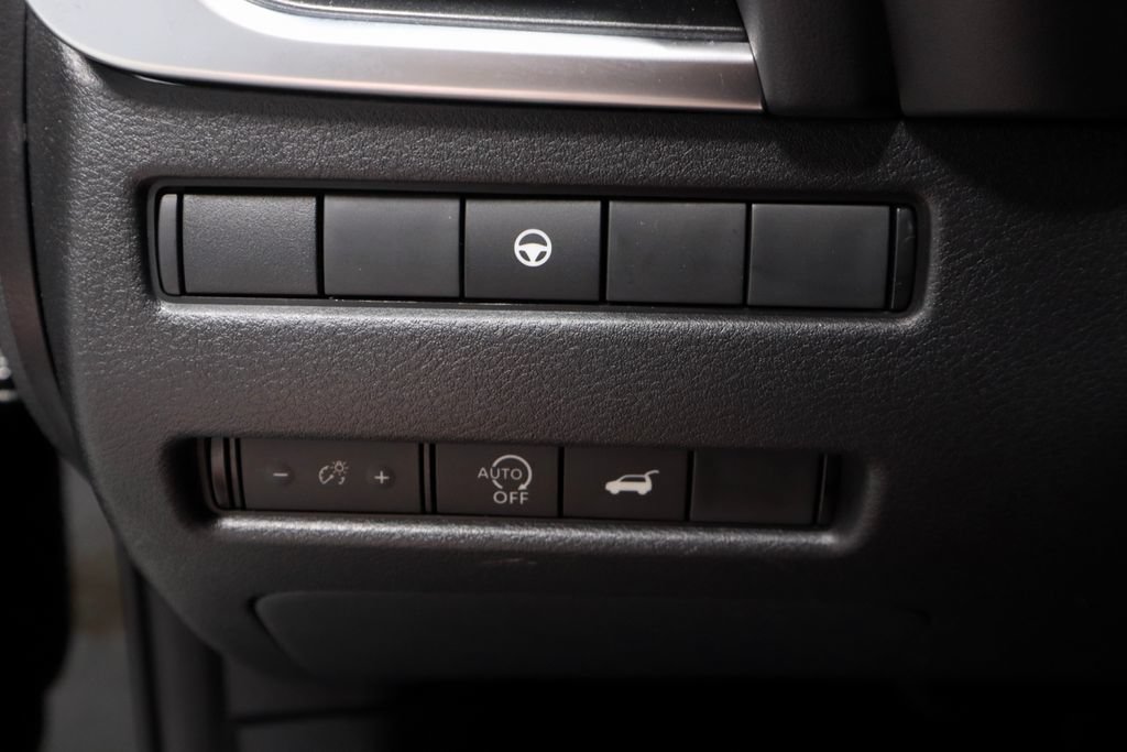 Certified 2023 Nissan Rogue SV w/ SV Premium B Package AWD/4WD image 27