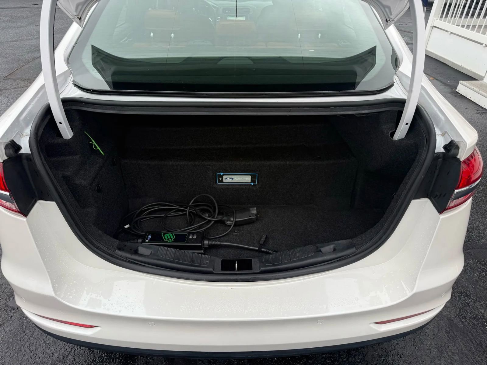 Used 2019 Ford Fusion Energi Titanium image 38