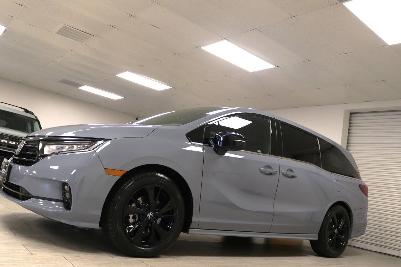Used 2024 Honda Odyssey Sport image 10
