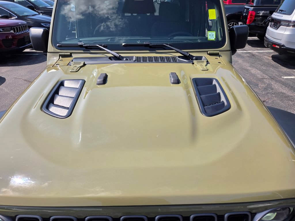 Used 2026 Jeep Gladiator Rubicon AWD/4WD image 10